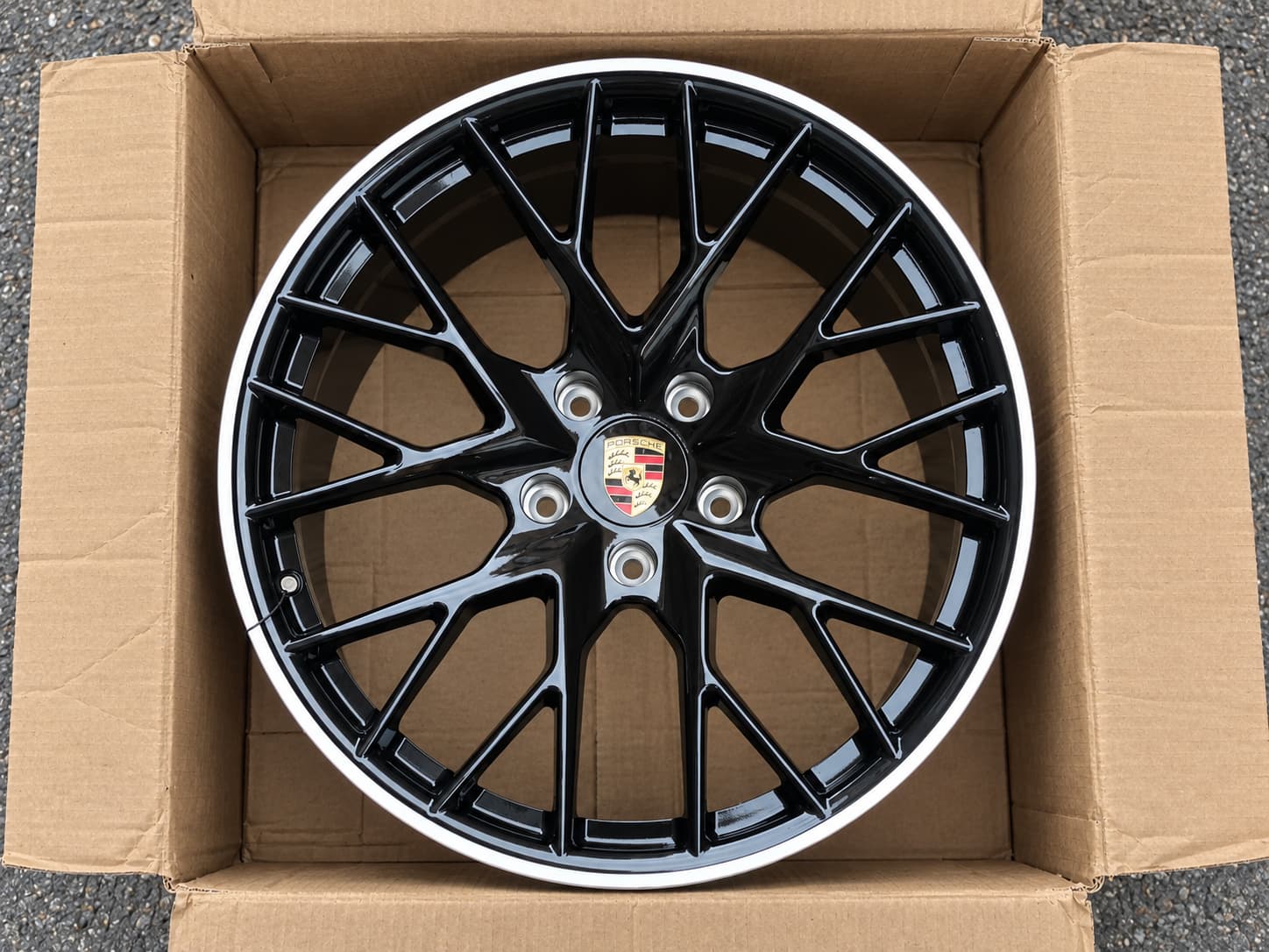 Кованые диски Porsche Macan R21 (112) — AW-1847-8, фото 3