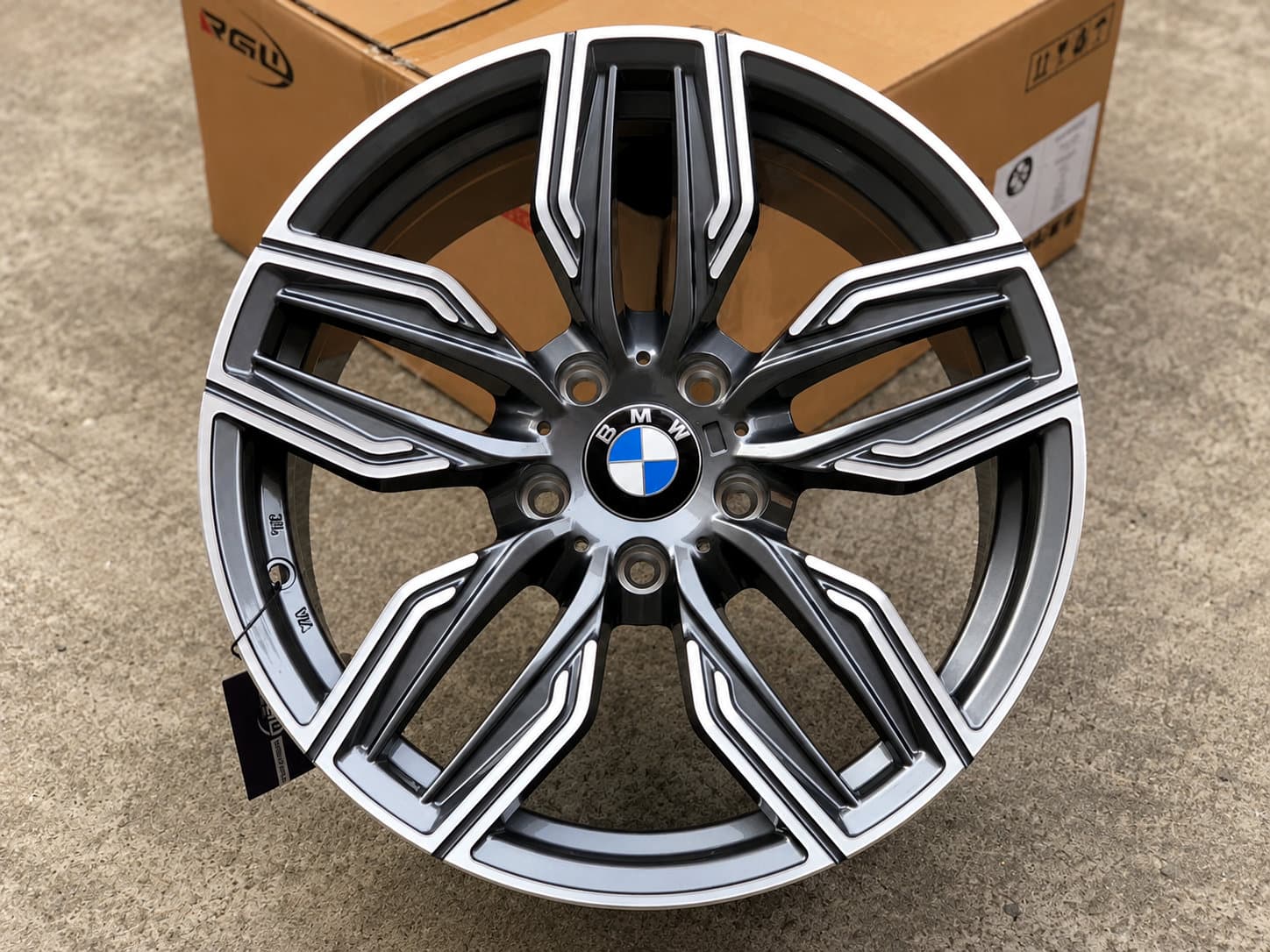 Кованые диски BMW 7-Series R18 — AW-1011-3, фото 1