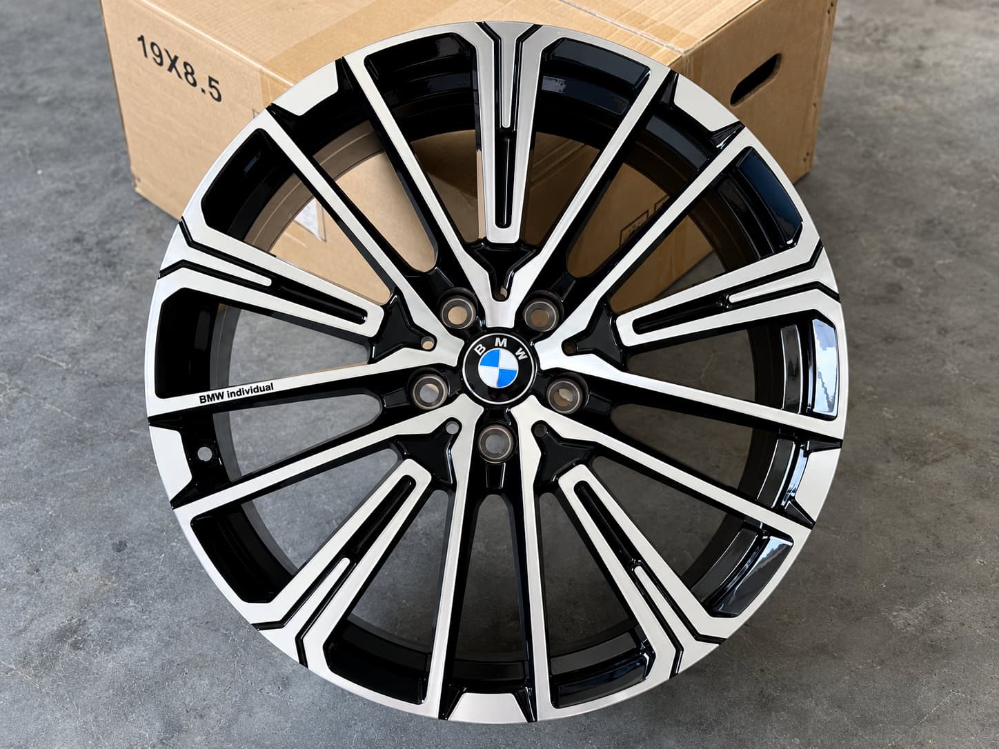 Кованые диски BMW X1 R18 — AW-2235-1, фото 1