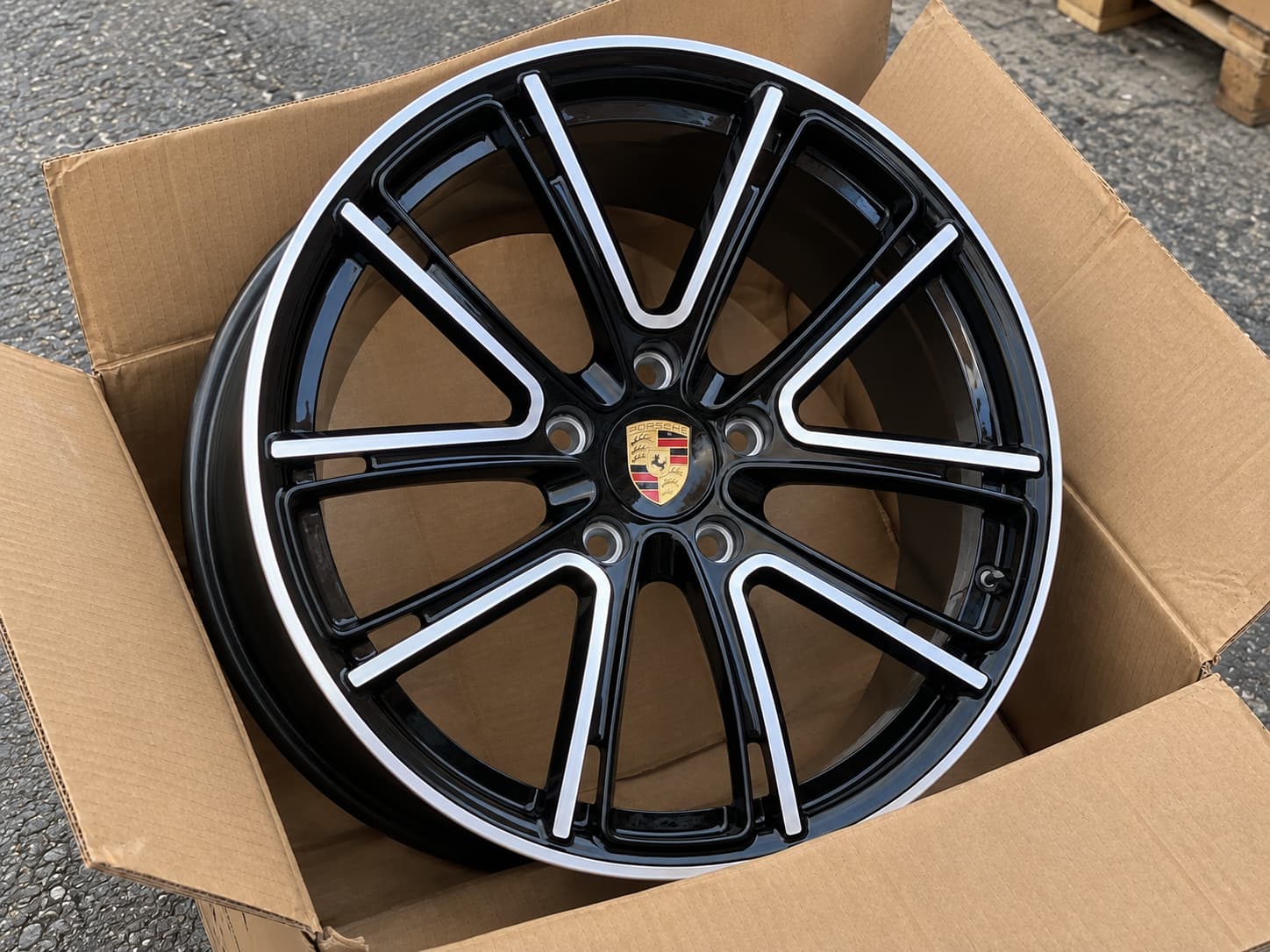 Кованые диски Porsche Panamera R21 — AW-1058-2, фото 1