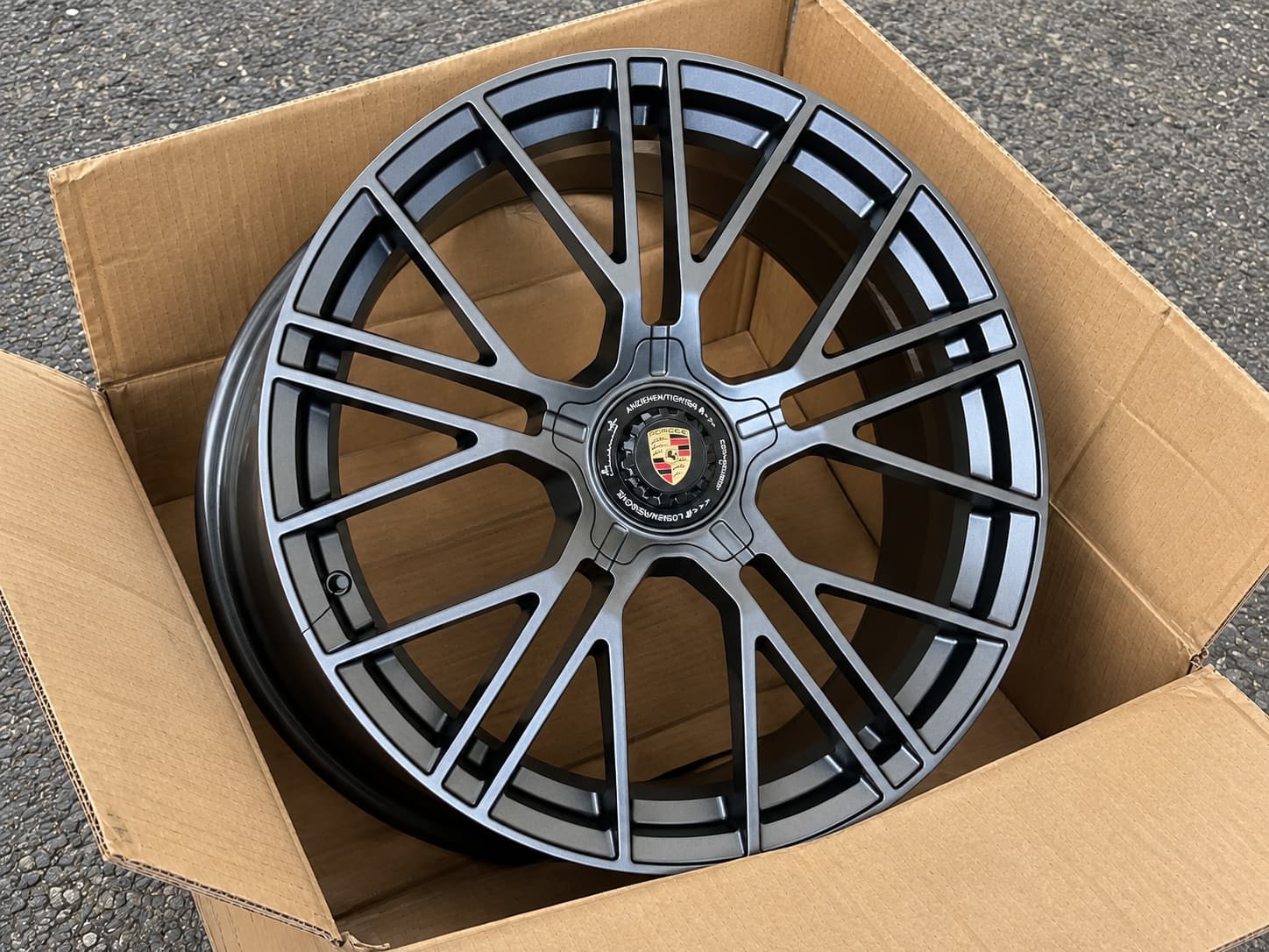 Кованые диски Porsche Panamera R21 — AW-2268-2, фото 1