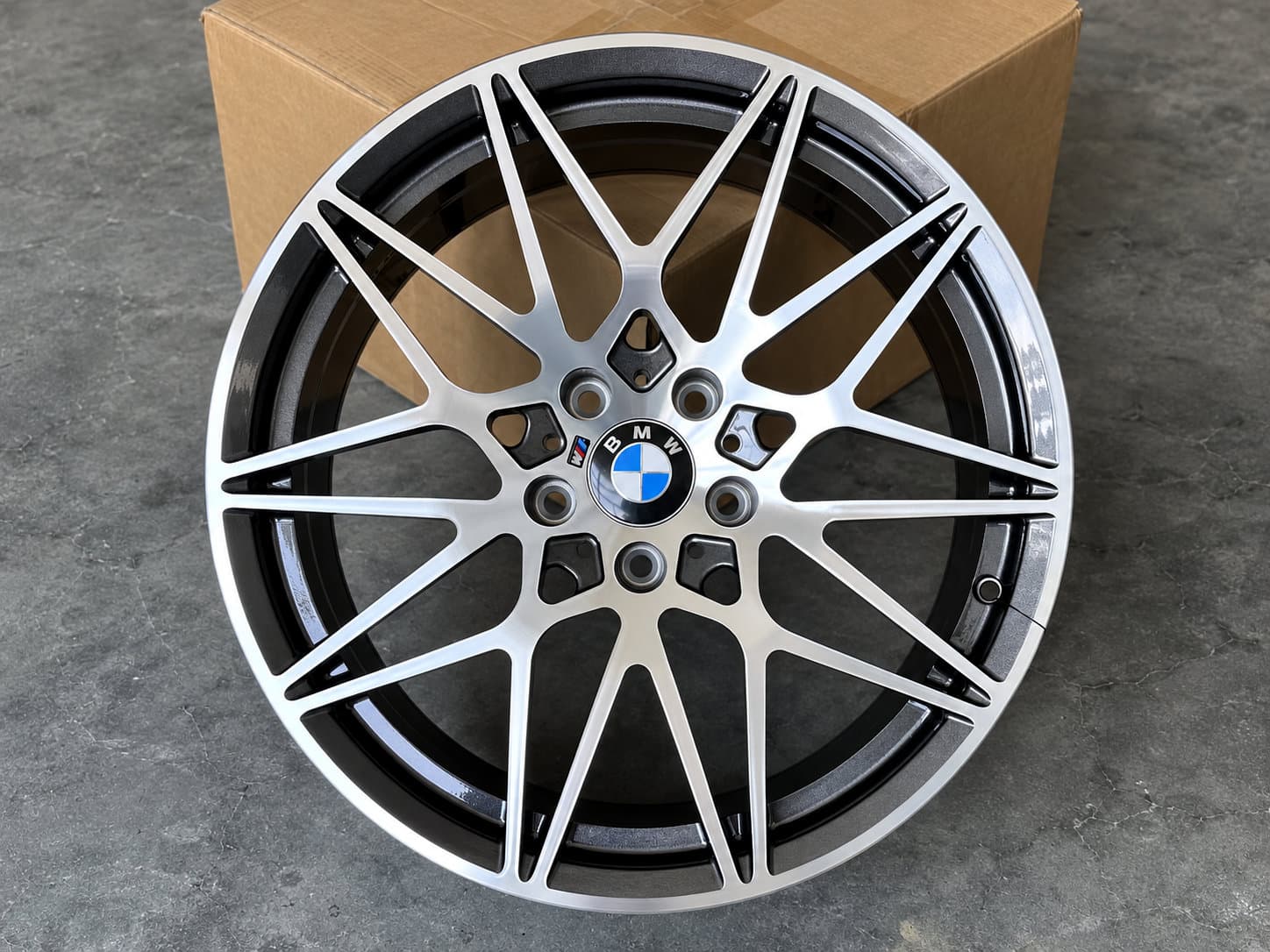 Кованые диски BMW M4 R18 — AW-1844-5, фото 1