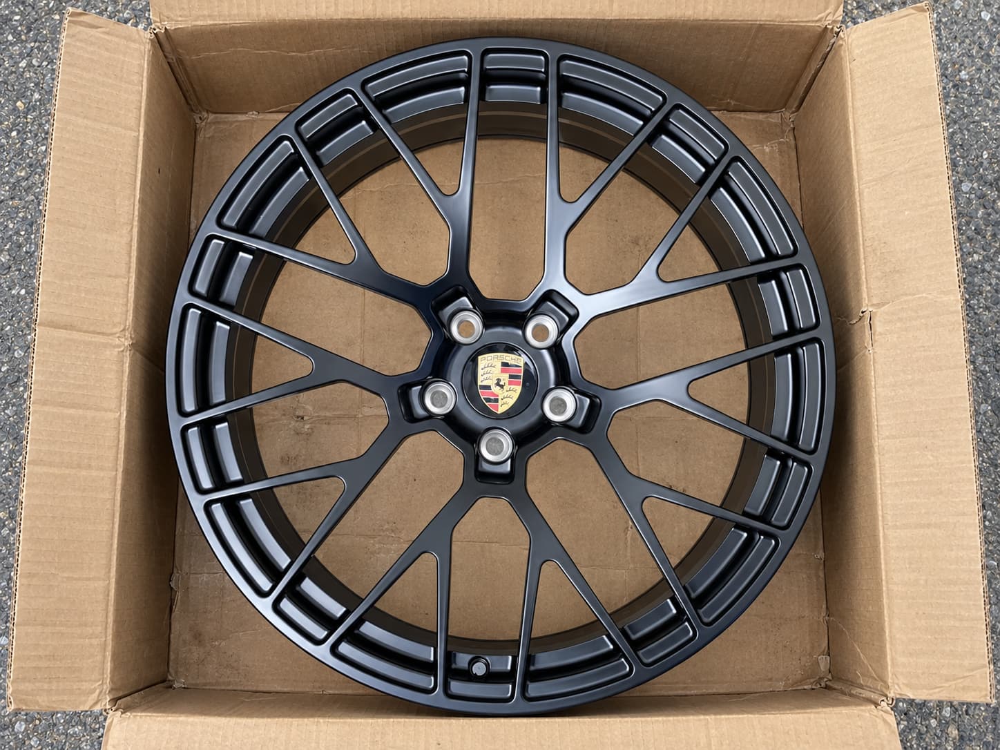 Кованые диски Porsche Macan R21 — AW-1022, фото 3