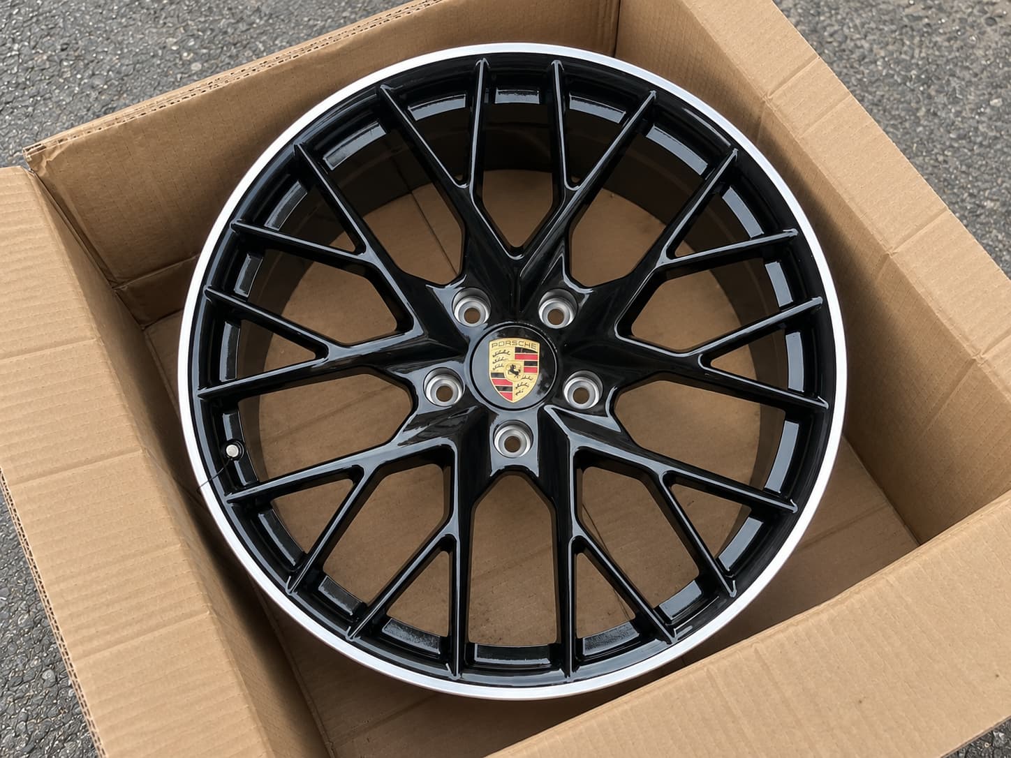 Кованые диски Porsche Macan R21 (112) — AW-1847-8, фото 2