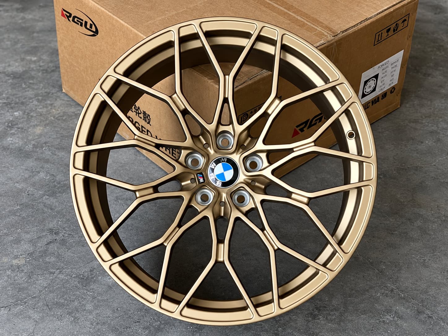 Кованые диски BMW M4 R18 — AW-1850-7, фото 1