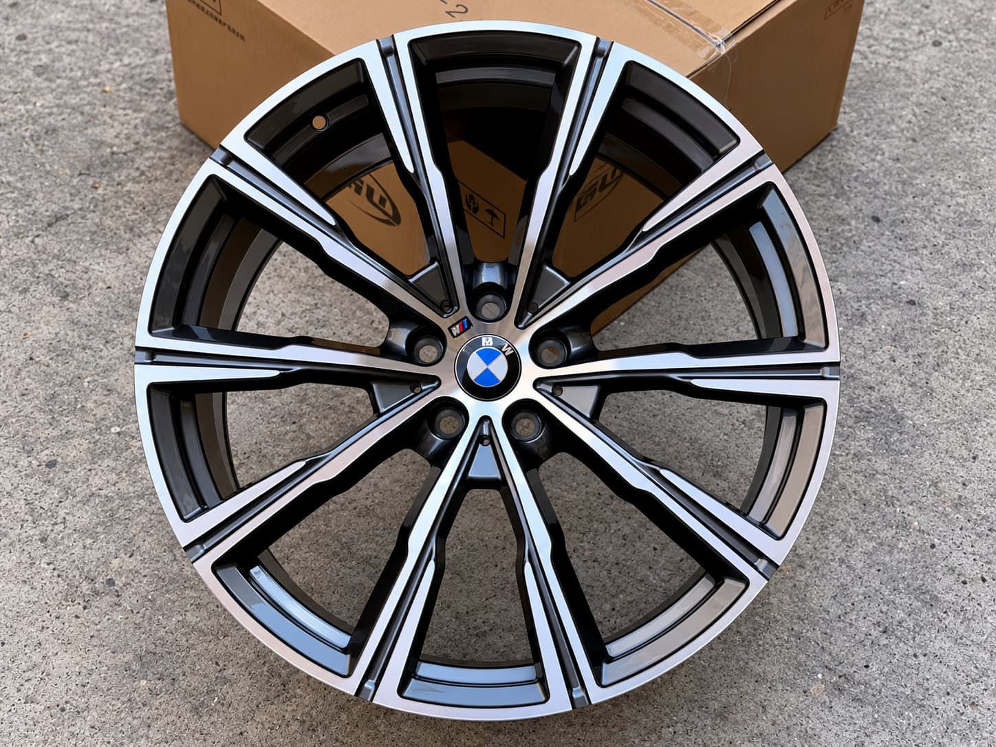 Кованые диски BMW X5 R19 — AW-147-3, фото 1